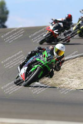 media/Sep-21-2025-TrackDaz (Sun) [[277c75b276]]/B Group/1220pm (Turn 2)/